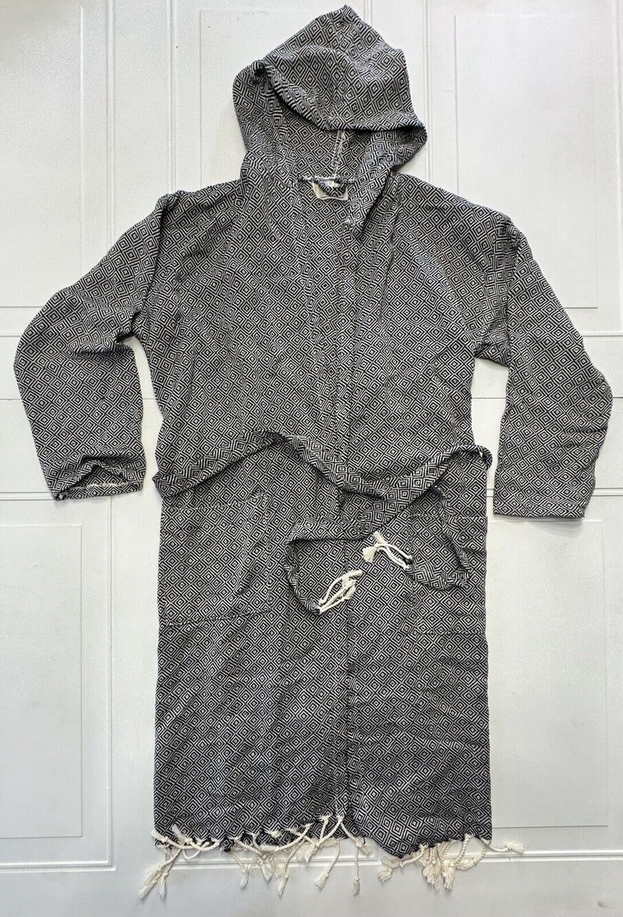 Kisa Womens Sz S/M Cotton White Black Aztec Geometric Diamond Hooded Cardigan